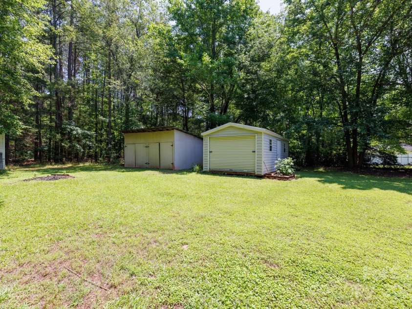 517 Powell Street, Rock Hill, SC 29732.  MLS# CAR4263004, YatesRealty ID 20549. 