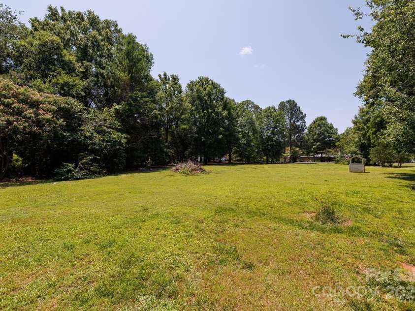 517 Powell Street, Rock Hill, SC 29732.  MLS# CAR4263004, YatesRealty ID 20549. 