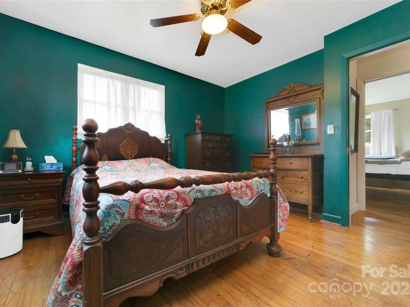 1455 Island Ford Road, Brevard, NC 28712.  MLS# CAR4162965, YatesRealty ID 2055. 