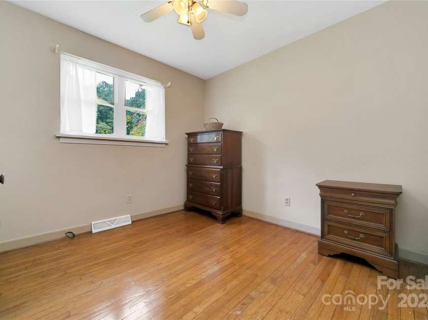 1455 Island Ford Road, Brevard, NC 28712.  MLS# CAR4162965, YatesRealty ID 2055. 