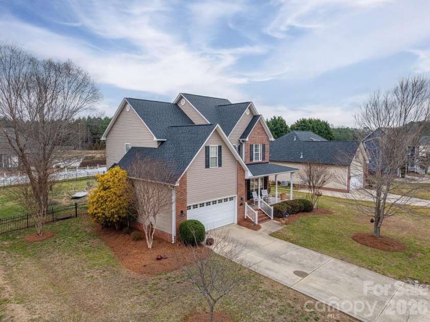 1605 Stone Pine Drive, Gastonia, NC 28056.  MLS# CAR4349618, YatesRealty ID 2055. 