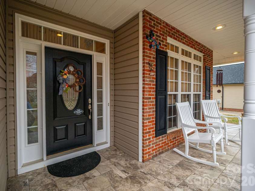1605 Stone Pine Drive, Gastonia, NC 28056.  MLS# CAR4349618, YatesRealty ID 2055. 