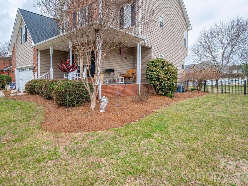 1605 Stone Pine Drive, Gastonia, NC 28056.  MLS# CAR4349618, YatesRealty ID 2055. 