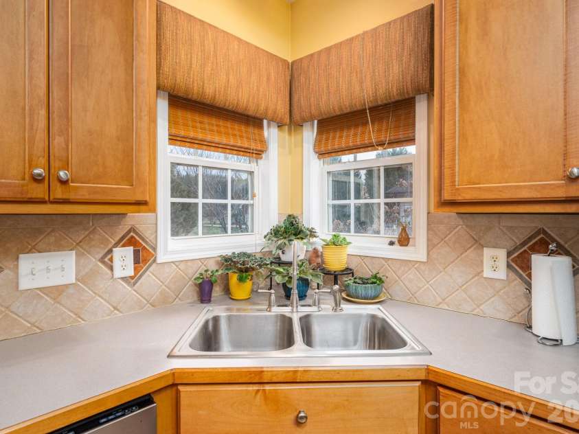 1605 Stone Pine Drive, Gastonia, NC 28056.  MLS# CAR4349618, YatesRealty ID 2055. 