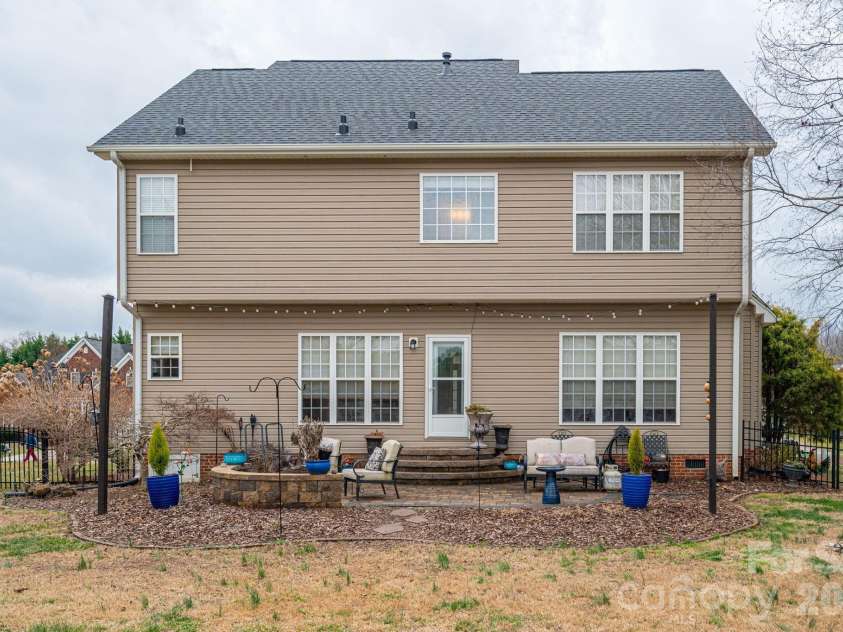 1605 Stone Pine Drive, Gastonia, NC 28056.  MLS# CAR4349618, YatesRealty ID 2055. 