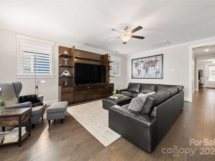 1501 Riverwalk Parkway, Rock Hill, SC 29730.  MLS# CAR4246762, YatesRealty ID 20551. Living Room