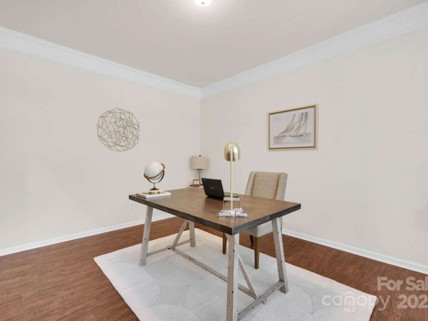 105 Runningdeer Drive, Mooresville, NC 28117.  MLS# CAR4248689, YatesRealty ID 20553. 