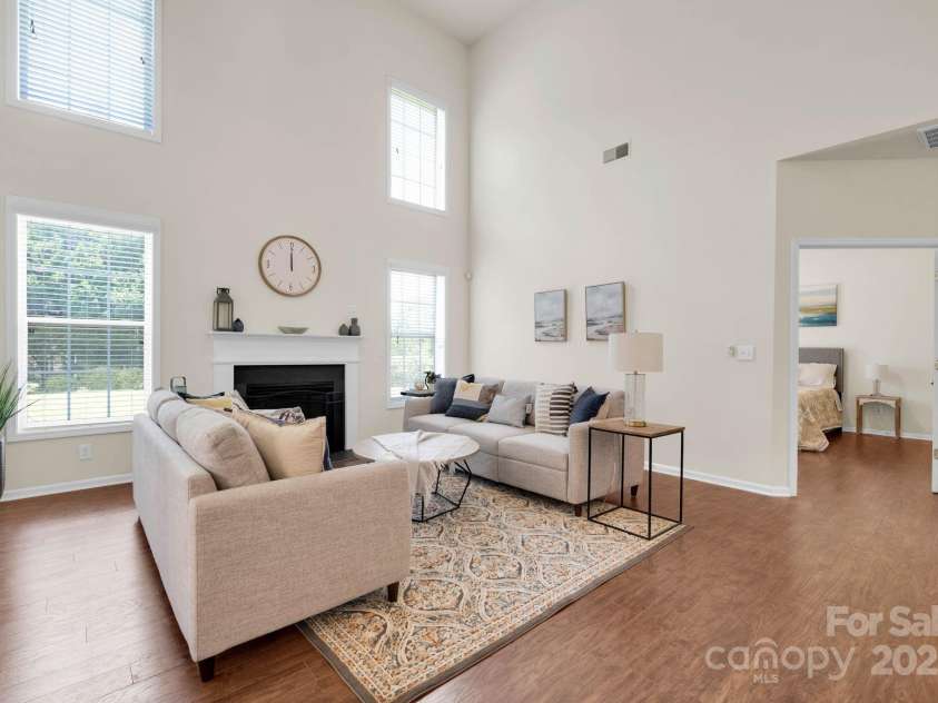 105 Runningdeer Drive, Mooresville, NC 28117.  MLS# CAR4248689, YatesRealty ID 20553. 