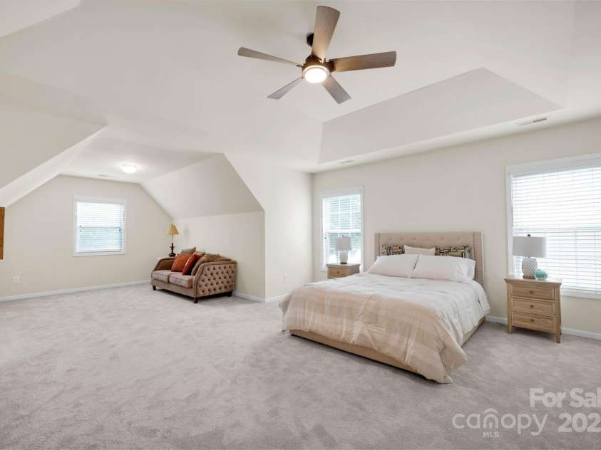 105 Runningdeer Drive, Mooresville, NC 28117.  MLS# CAR4248689, YatesRealty ID 20553. 
