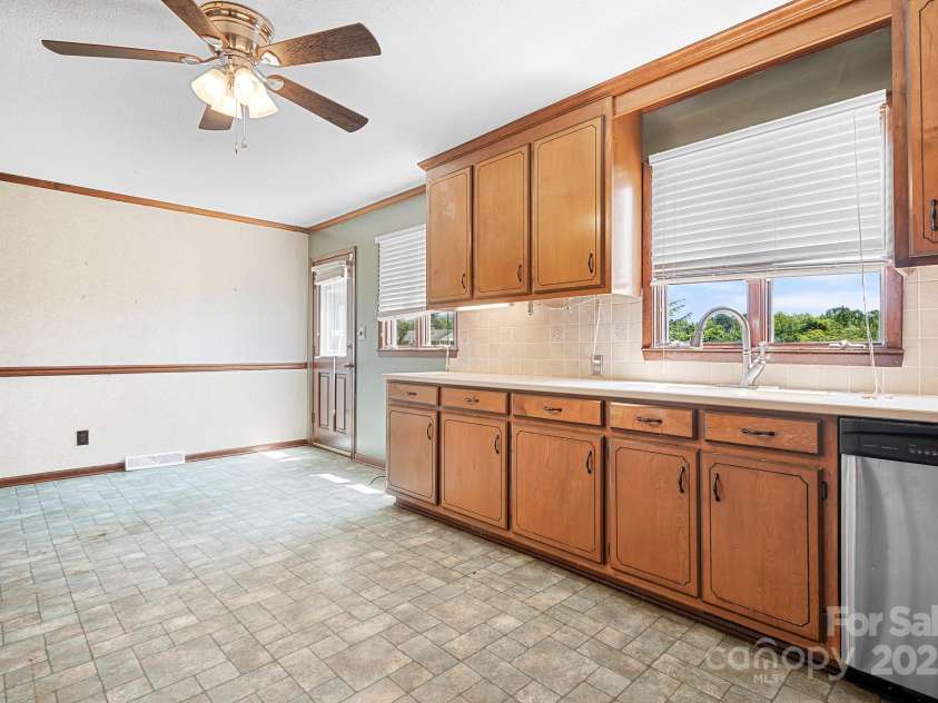 24008 Carriker Road, Albemarle, NC 28001.  MLS# CAR4265572, YatesRealty ID 20554. 