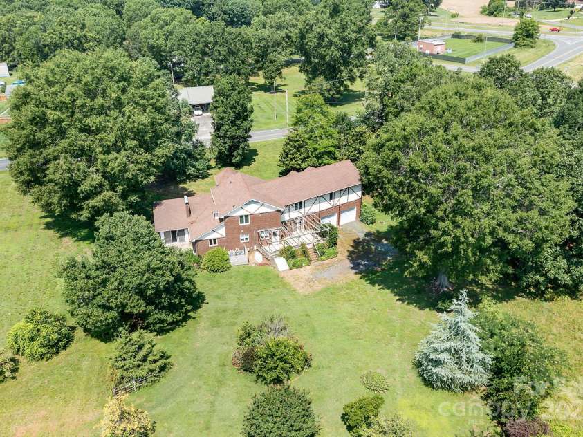 24008 Carriker Road, Albemarle, NC 28001.  MLS# CAR4265572, YatesRealty ID 20554. 