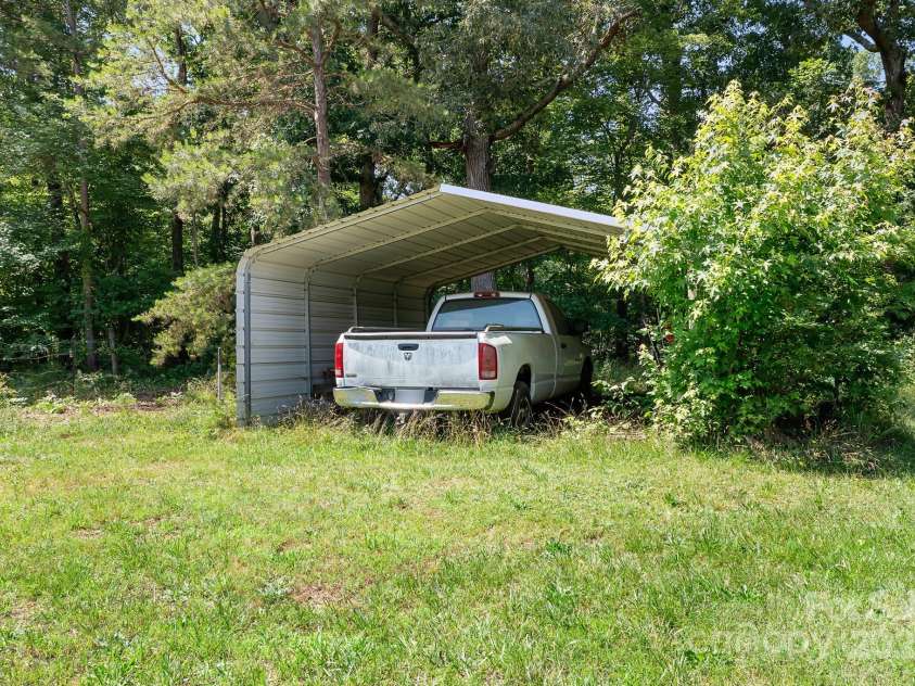 24008 Carriker Road, Albemarle, NC 28001.  MLS# CAR4265572, YatesRealty ID 20554. 