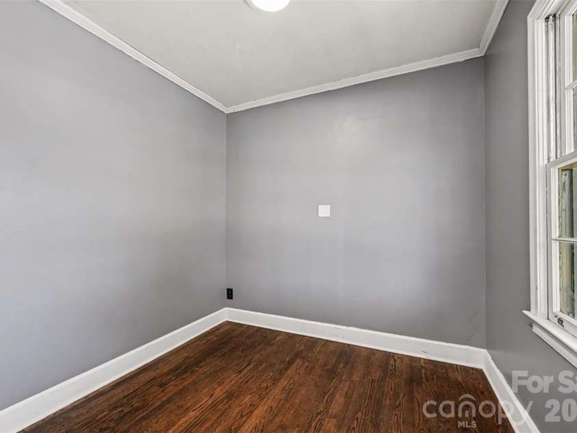 303 White Street, Lancaster, SC 29720.  MLS# CAR4379773, YatesRealty ID 20554. 