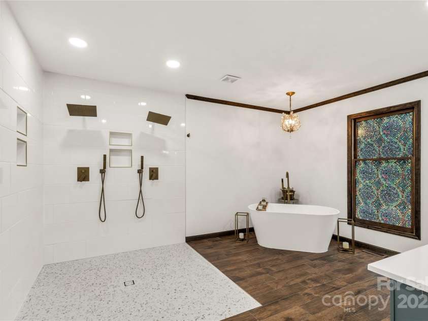 3547 Willowood Pond Drive, Rock Hill, SC 29730.  MLS# CAR4270729, YatesRealty ID 20555. New spa-like primary bathroom with soaking tub and dual shower