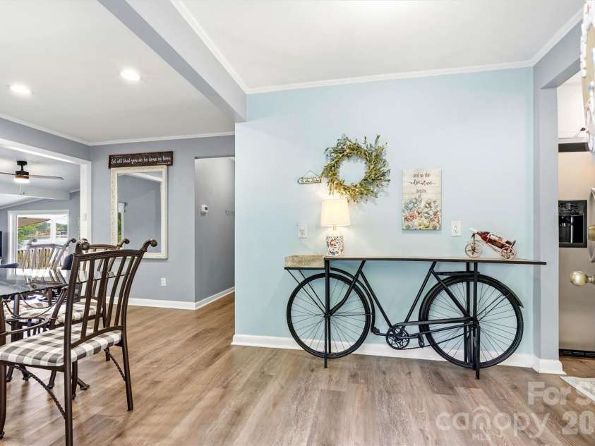 6566 Harbor Lane, Conover, NC 28613.  MLS# CAR4373254, YatesRealty ID 20555. 