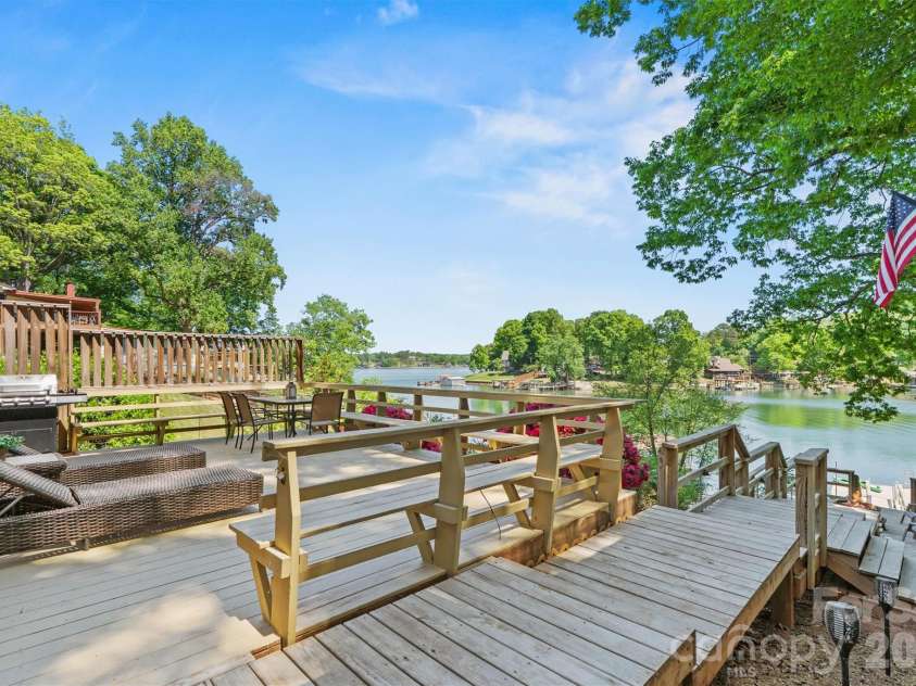 6566 Harbor Lane, Conover, NC 28613.  MLS# CAR4373254, YatesRealty ID 20555. 