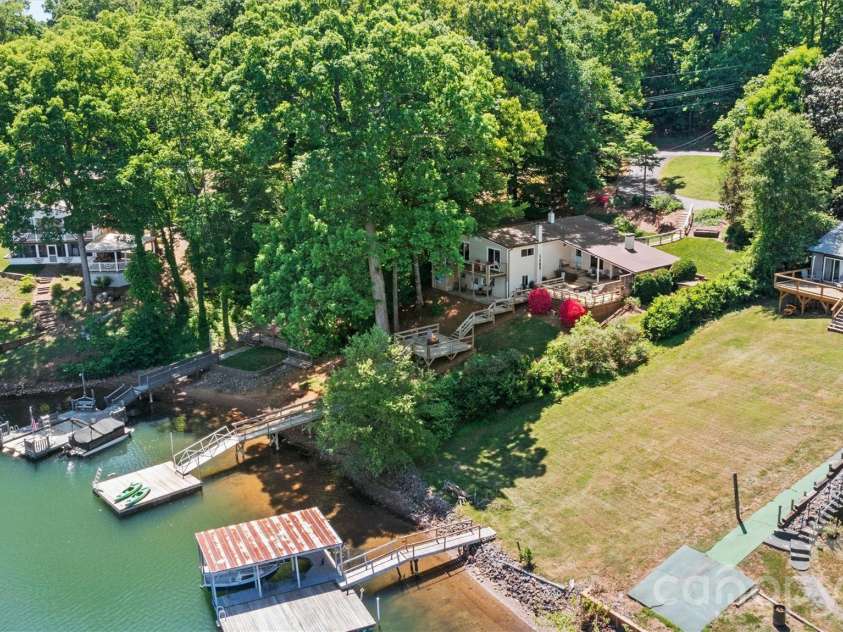 6566 Harbor Lane, Conover, NC 28613.  MLS# CAR4373254, YatesRealty ID 20555. 