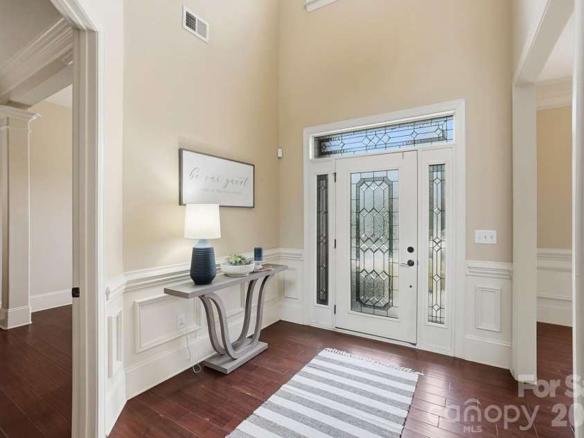 160 Arrow Point Lane, Davidson, NC 28036.  MLS# CAR4337144, YatesRealty ID 20556. 