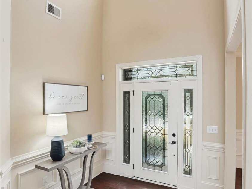 160 Arrow Point Lane, Davidson, NC 28036.  MLS# CAR4337144, YatesRealty ID 20556. 