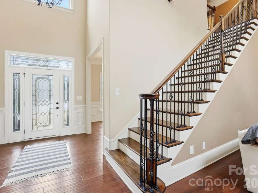160 Arrow Point Lane, Davidson, NC 28036.  MLS# CAR4337144, YatesRealty ID 20556. 