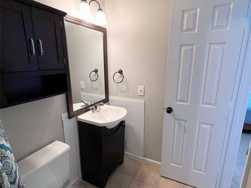 19905 Henderson Road, Cornelius, NC 28031.  MLS# CAR4365595, YatesRealty ID 20557. 