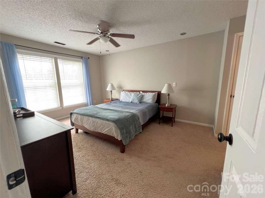 19905 Henderson Road, Cornelius, NC 28031.  MLS# CAR4365595, YatesRealty ID 20557. 