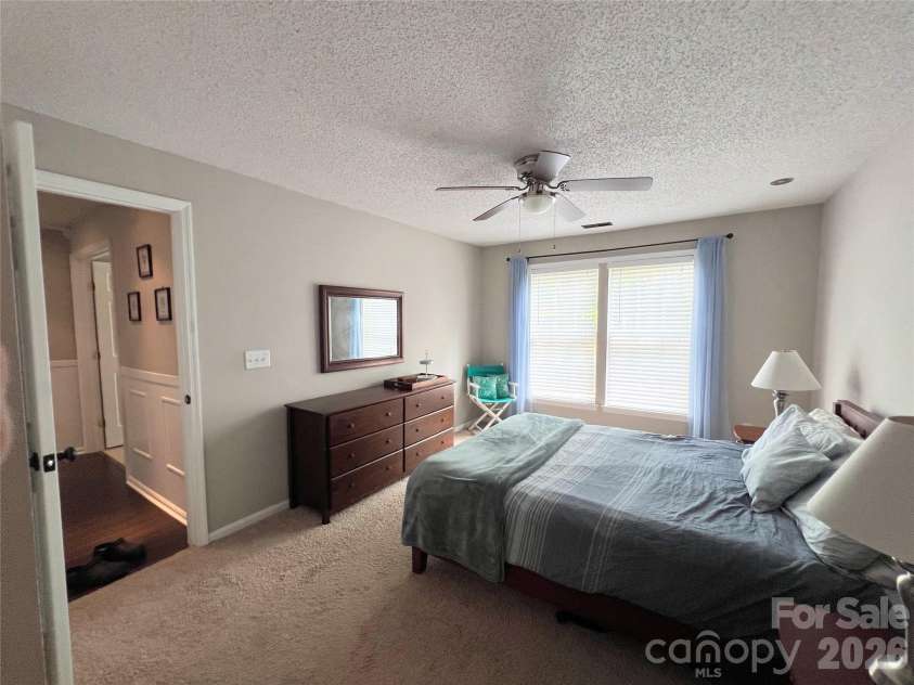 19905 Henderson Road, Cornelius, NC 28031.  MLS# CAR4365595, YatesRealty ID 20557. 