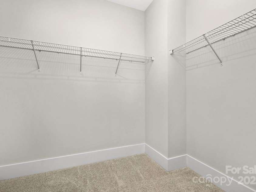 2304 Catalina Avenue, Charlotte, NC 28206.  MLS# CAR4195790, YatesRealty ID 20557. 