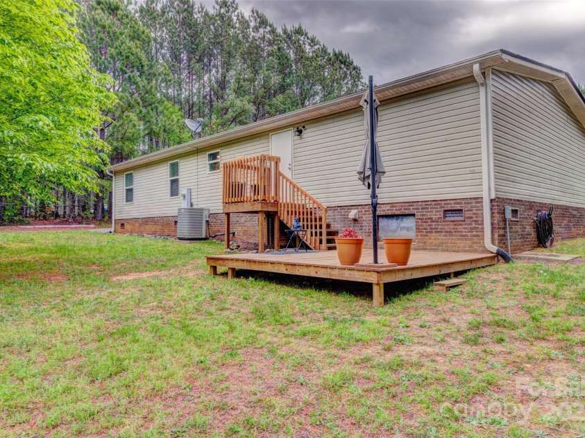 101 J M Lane, Lawndale, NC 28090.  MLS# CAR4253907, YatesRealty ID 20558. 