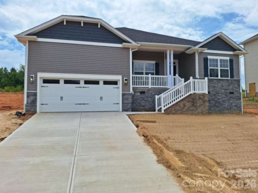 140 Kerr Walk Drive, Statesville, NC 28677.  MLS# CAR4371543, YatesRealty ID 20559. Front
