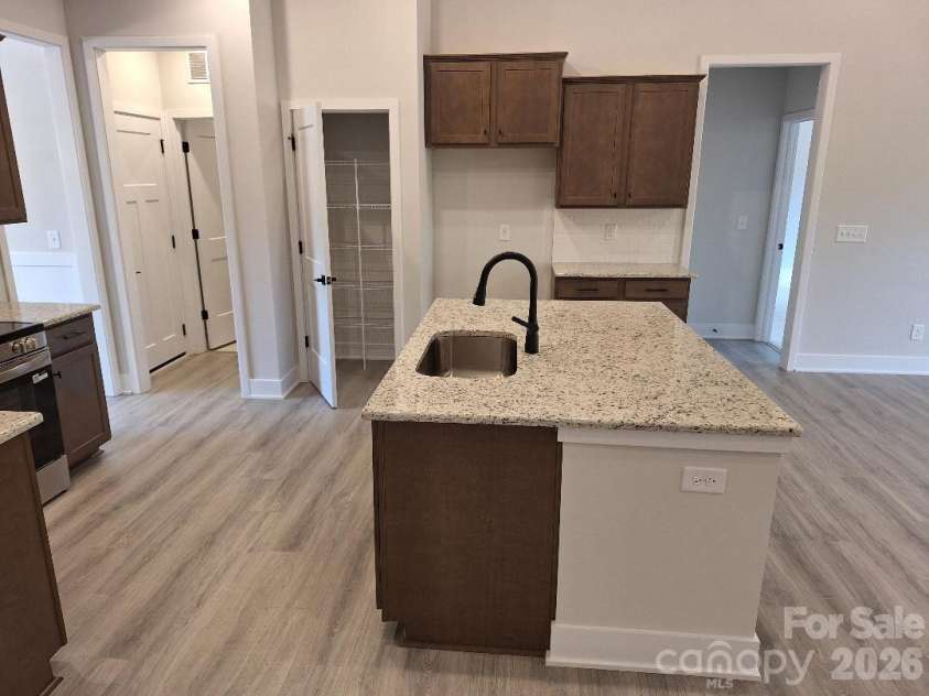 140 Kerr Walk Drive, Statesville, NC 28677.  MLS# CAR4371543, YatesRealty ID 20559. Kitchen