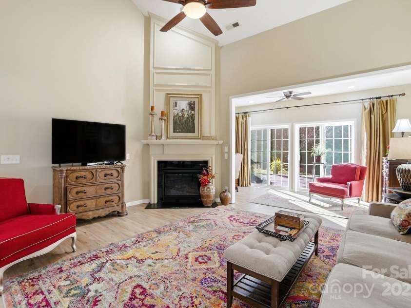 5194 Cressingham Drive, Fort Mill, SC 29707.  MLS# CAR4320905, YatesRealty ID 2056. 