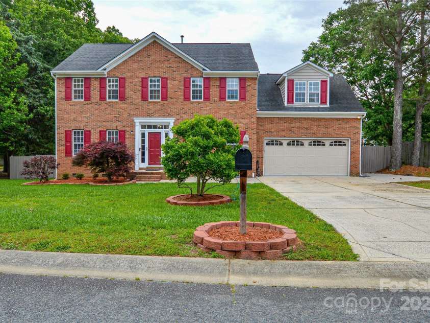 3602 Brookstone Trail, Indian Trail, NC 28079.  MLS# CAR4252334, YatesRealty ID 20560. 
