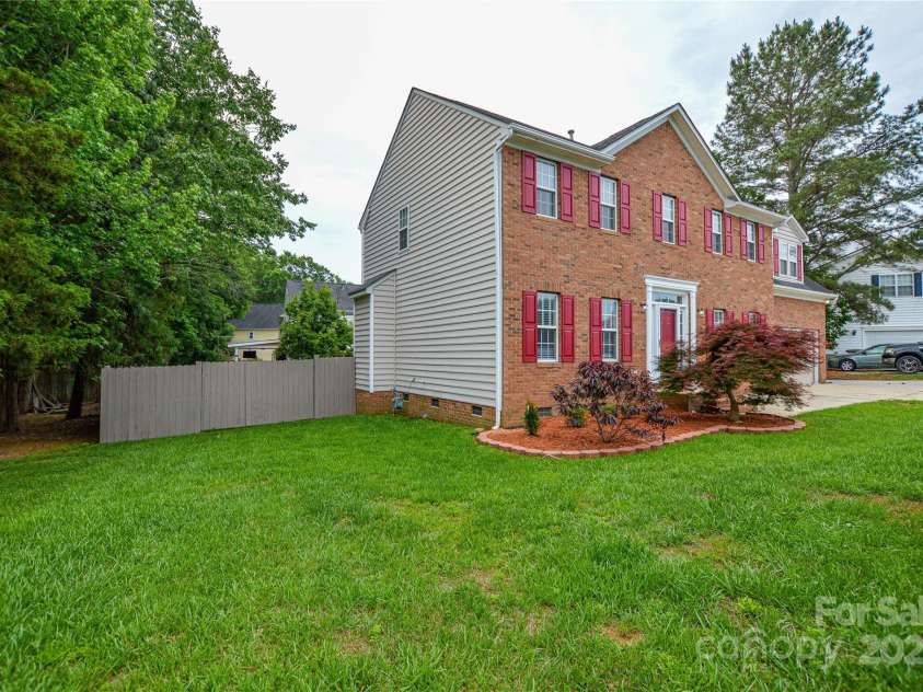3602 Brookstone Trail, Indian Trail, NC 28079.  MLS# CAR4252334, YatesRealty ID 20560. 