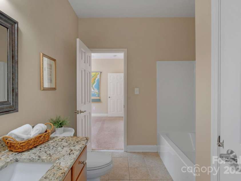 3017 Chisholm Court, Waxhaw, NC 28173.  MLS# CAR4234747, YatesRealty ID 20561. 