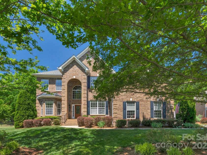 3017 Chisholm Court, Waxhaw, NC 28173.  MLS# CAR4234747, YatesRealty ID 20561. Stunning full brick home in highly desired Champion Forest Community with wooded walking trails, community playground & pool