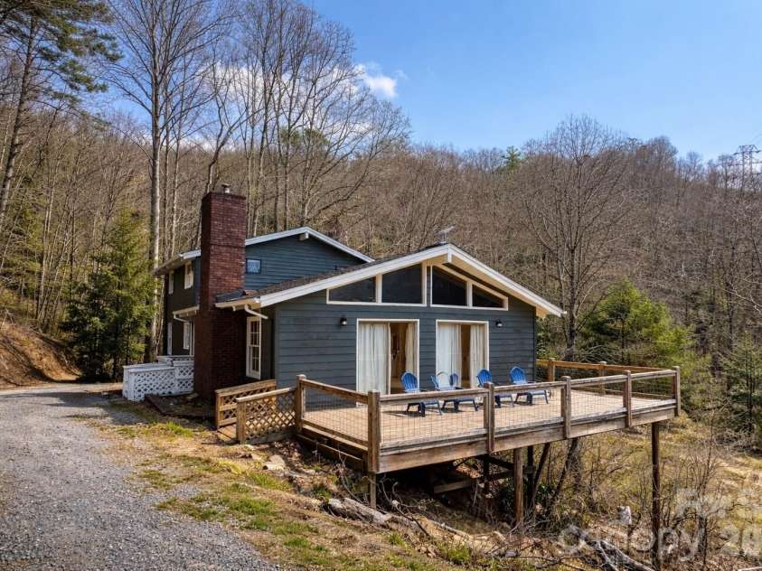 1511 Water Wheel Cove, Clyde, NC 28721.  MLS# CAR4369164, YatesRealty ID 20562. 