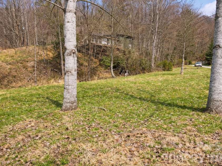 1511 Water Wheel Cove, Clyde, NC 28721.  MLS# CAR4369164, YatesRealty ID 20562. 