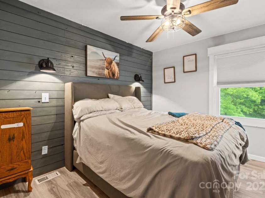 2097 Ala Lane, Granite Falls, NC 28630.  MLS# CAR4258022, YatesRealty ID 20562. Primary Bedroom