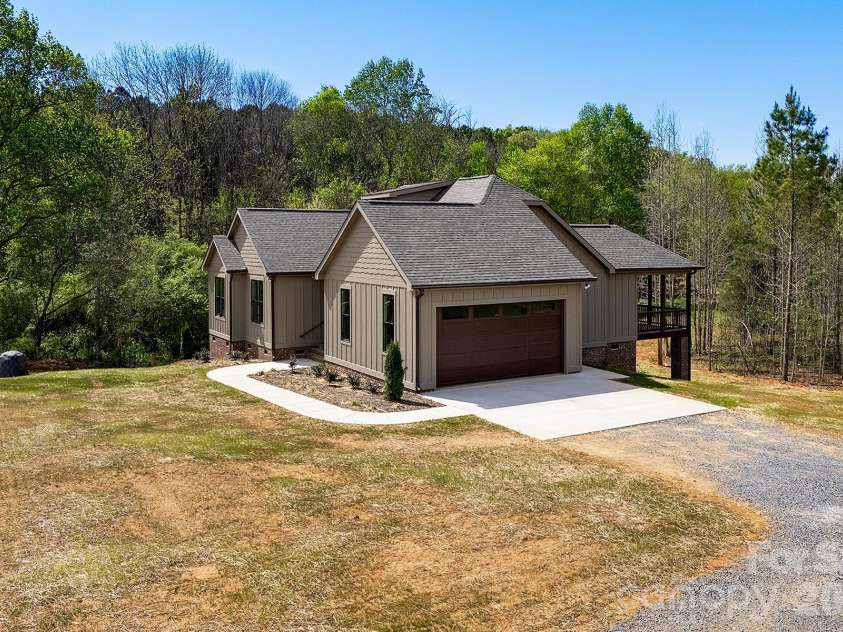 42435 Bowers Road, Norwood, NC 28128.  MLS# CAR4368963, YatesRealty ID 20563. 