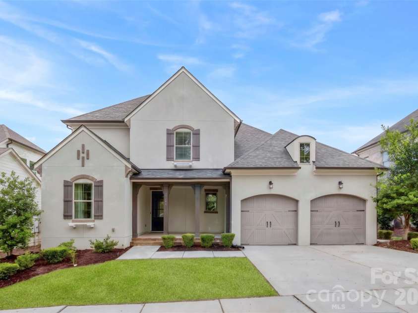 8624 Robbins Crescent Drive, Cornelius, NC 28031.  MLS# CAR4410622, YatesRealty ID 20564. 