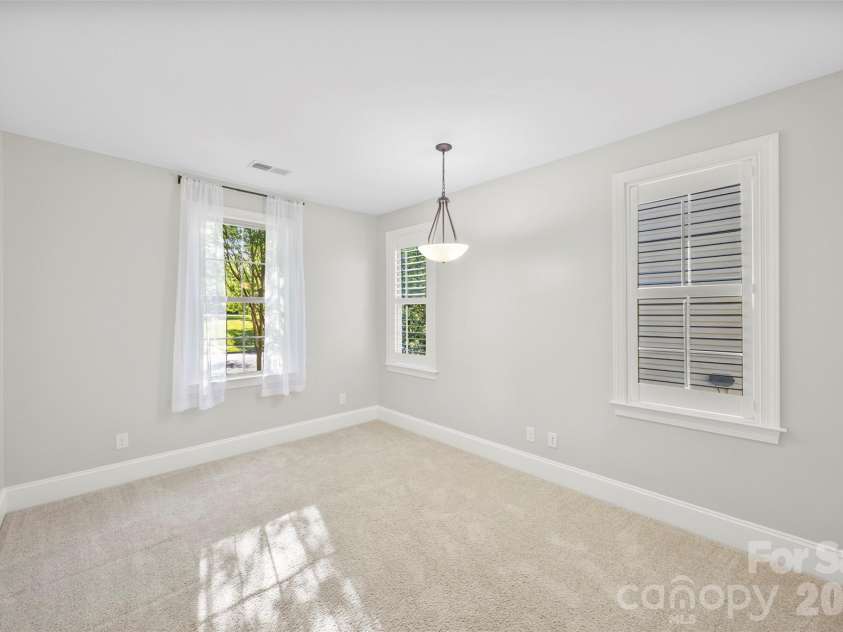 8624 Robbins Crescent Drive, Cornelius, NC 28031.  MLS# CAR4410622, YatesRealty ID 20564. 
