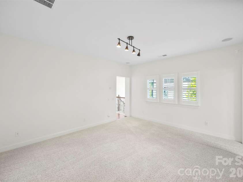 8624 Robbins Crescent Drive, Cornelius, NC 28031.  MLS# CAR4410622, YatesRealty ID 20564. Bedroom 3