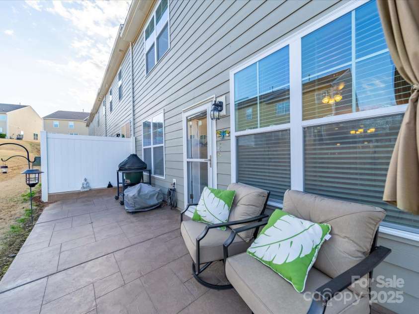 5062 Gribble Lane, Lancaster, SC 29720.  MLS# CAR4258008, YatesRealty ID 20565. Oversized Back Patio