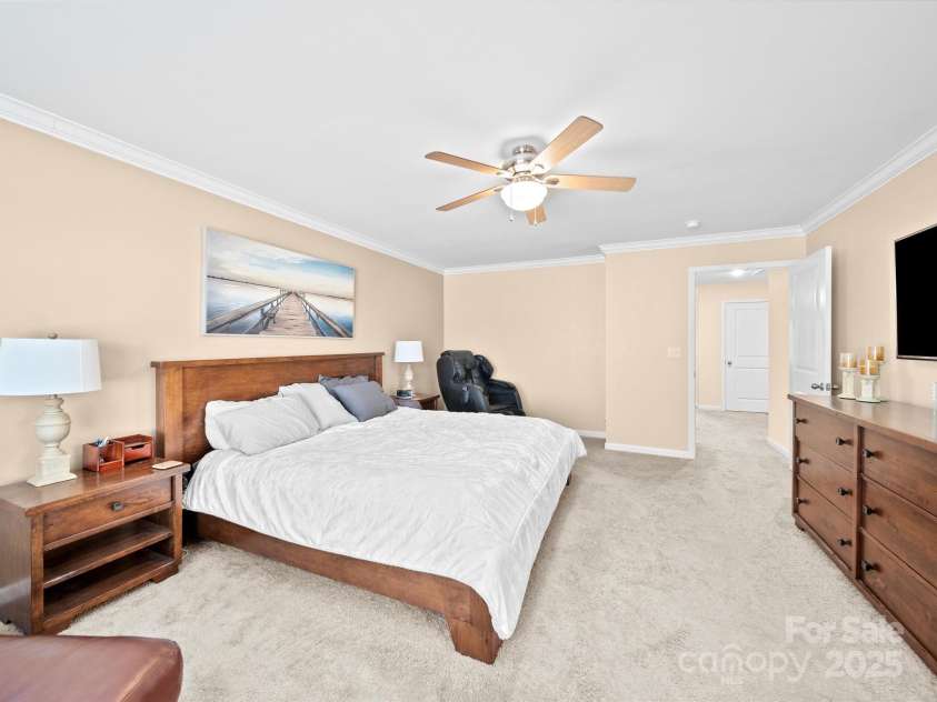 5062 Gribble Lane, Lancaster, SC 29720.  MLS# CAR4258008, YatesRealty ID 20565. Owner's Suite