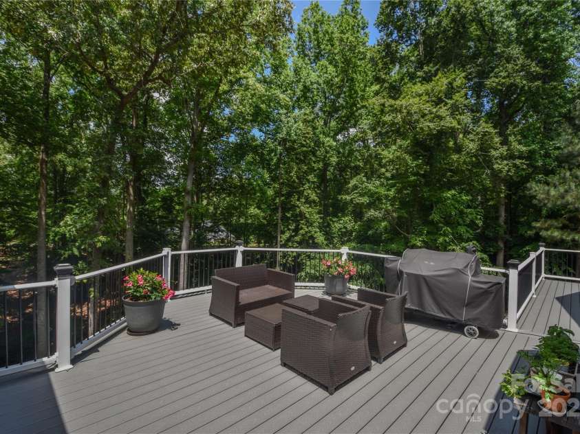 118 Tayport Drive, Troutman, NC 28166.  MLS# CAR4264920, YatesRealty ID 20566. 