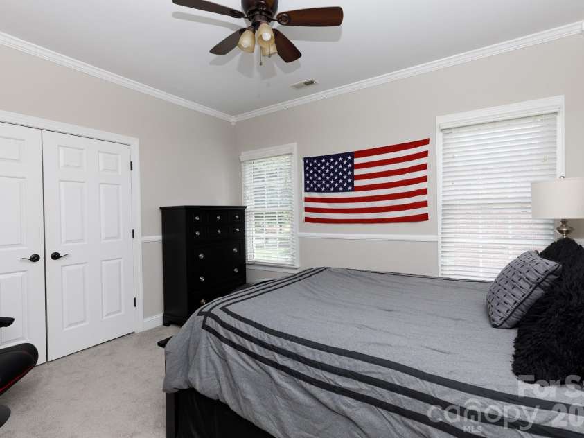 886 Hickory Stick Drive, Fort Mill, SC 29715.  MLS# CAR4377127, YatesRealty ID 20566. 