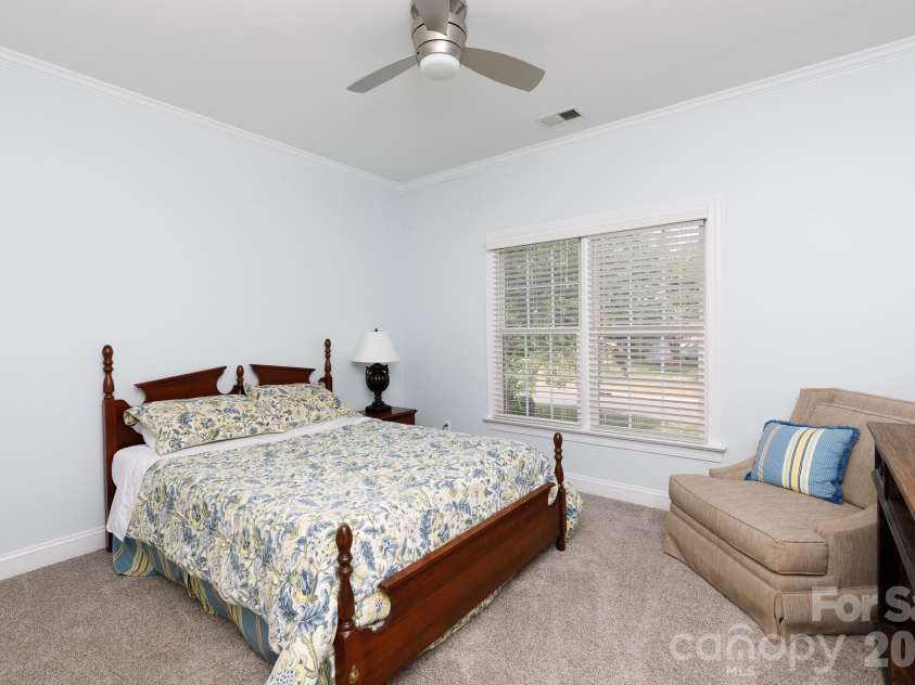 886 Hickory Stick Drive, Fort Mill, SC 29715.  MLS# CAR4377127, YatesRealty ID 20566. 