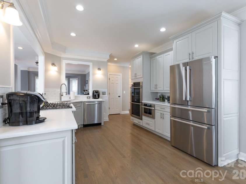886 Hickory Stick Drive, Fort Mill, SC 29715.  MLS# CAR4377127, YatesRealty ID 20566. 