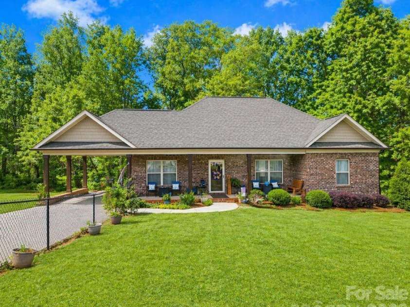 699 Sellerstown Road, Cherryville, NC 28021.  MLS# CAR4372850, YatesRealty ID 20567. 